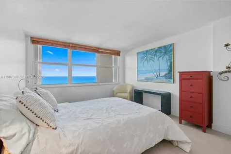 2201 S Ocean Drive Hollywood FL 33019
