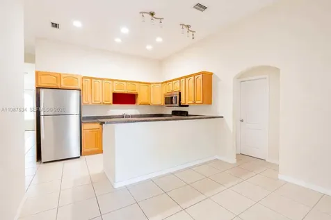 166 Pine Cone Avenue Clewiston FL 33440