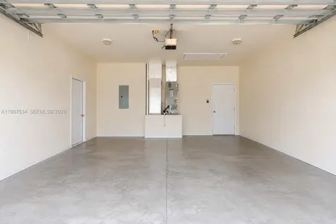 166 Pine Cone Avenue Clewiston FL 33440