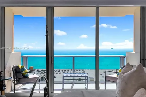 1455 Ocean Drive Miami Beach FL 33139