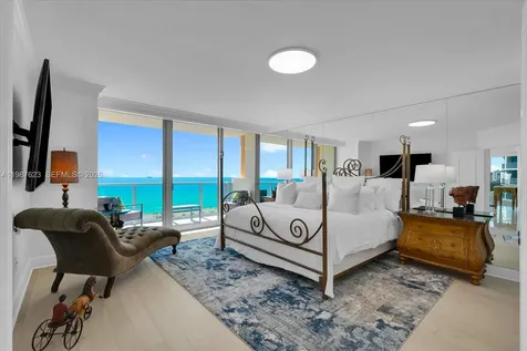 1455 Ocean Drive Miami Beach FL 33139