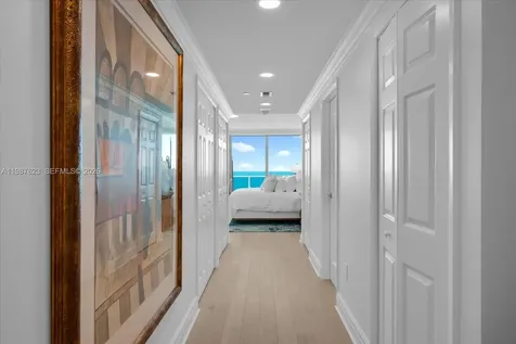 1455 Ocean Drive Miami Beach FL 33139