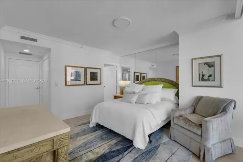1455 Ocean Drive Miami Beach FL 33139
