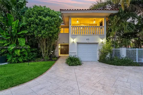 4000 Alhambra Circle Coral Gables FL 33146