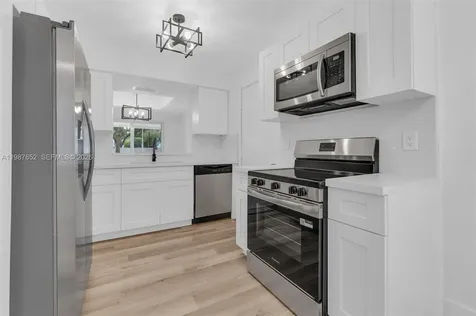 1163 SE 6th Court Dania Beach FL 33004