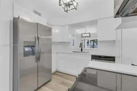 1163 SE 6th Court Dania Beach FL 33004
