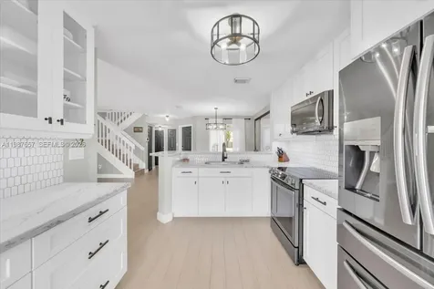 16382 SW 75th Street Miami FL 33193