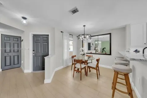 16382 SW 75th Street Miami FL 33193