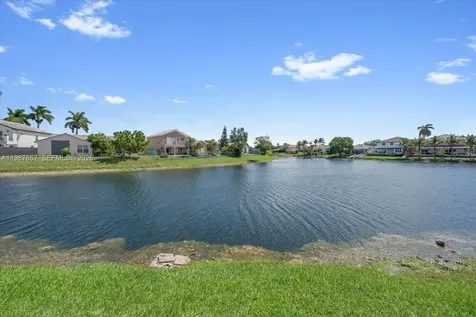 16382 SW 75th Street Miami FL 33193