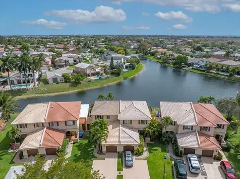 16382 SW 75th Street Miami FL 33193