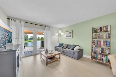 16382 SW 75th Street Miami FL 33193