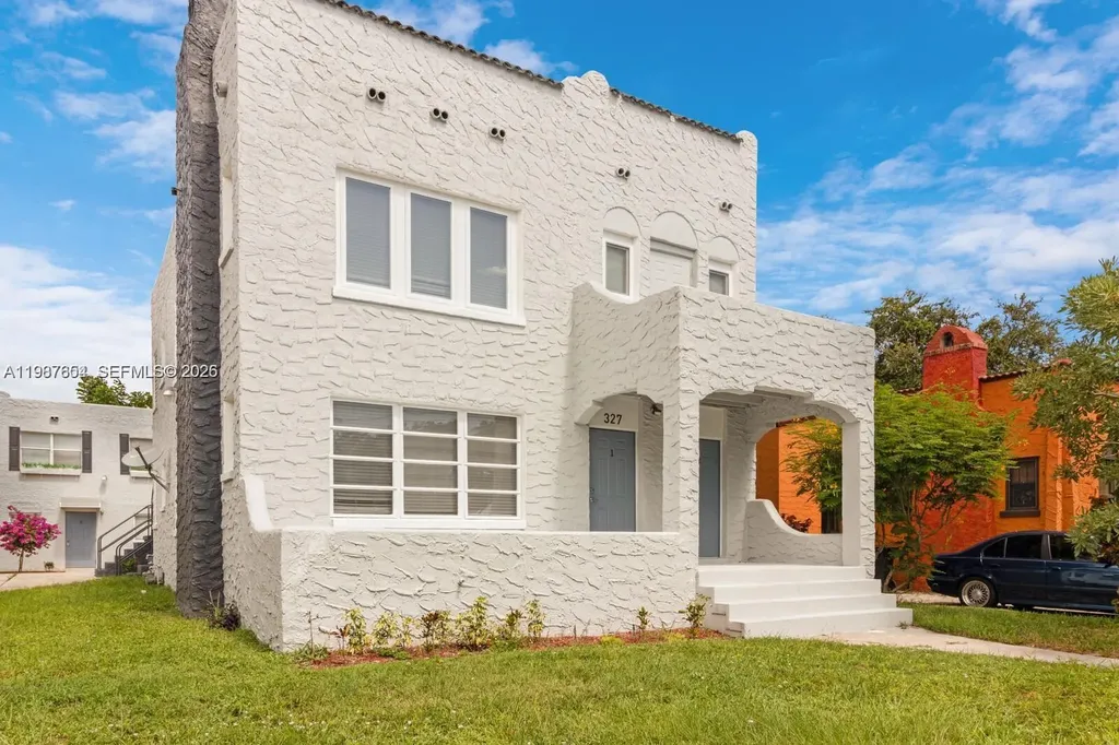 327 SW 20th Street Fort Lauderdale FL 33315