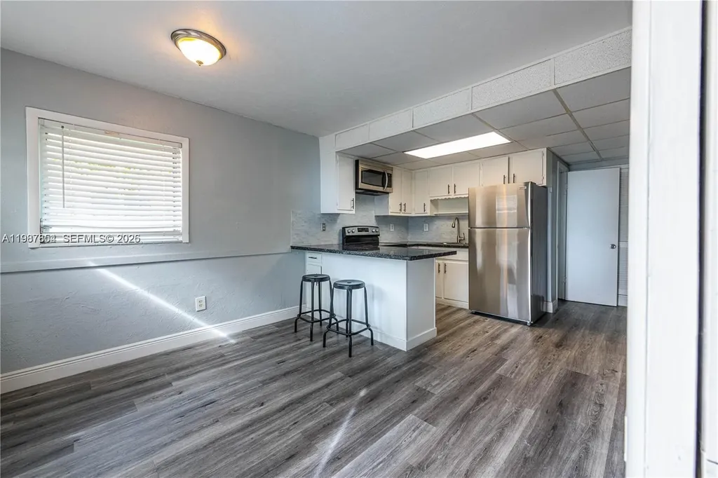 327 SW 20th Street Fort Lauderdale FL 33315