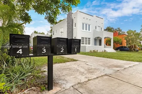 327 SW 20th Street Fort Lauderdale FL 33315