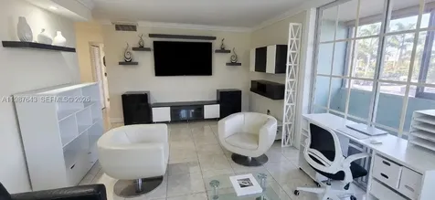 5055 NW 7th Street Miami FL 33126