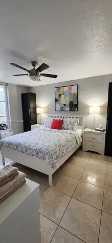 5055 NW 7th Street Miami FL 33126