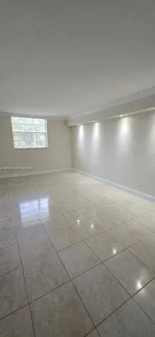 5055 NW 7th Street Miami FL 33126