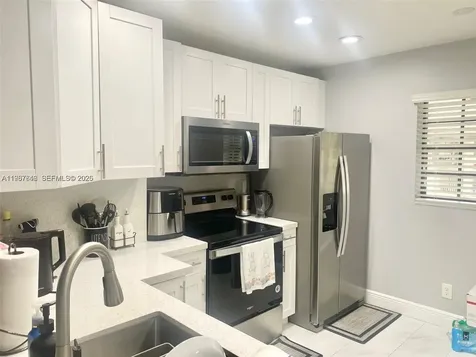 3613 NW 94th Avenue Sunrise FL 33351