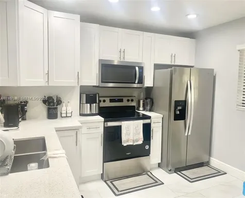 3613 NW 94th Avenue Sunrise FL 33351