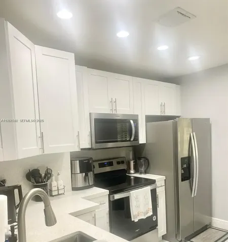 3613 NW 94th Avenue Sunrise FL 33351
