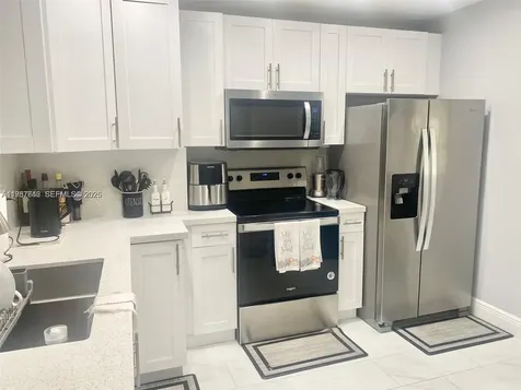 3613 NW 94th Avenue Sunrise FL 33351