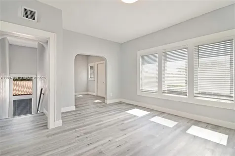 327 SW 20th Street Fort Lauderdale FL 33315