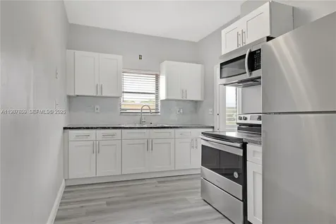 327 SW 20th Street Fort Lauderdale FL 33315