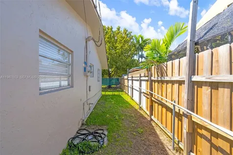3630 SW 87th Avenue Miami FL 33165