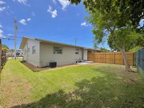 3630 SW 87th Avenue Miami FL 33165