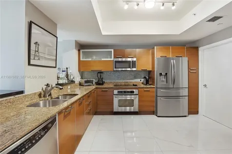 3330 NE 190th Street Aventura FL 33180