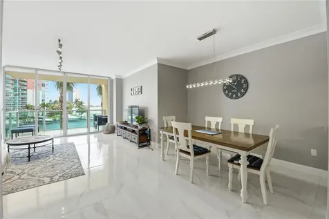 3330 NE 190th Street Aventura FL 33180