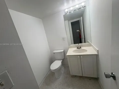19390 Collins Avenue Sunny Isles Beach FL 33160