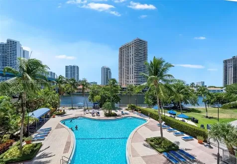 19390 Collins Avenue Sunny Isles Beach FL 33160