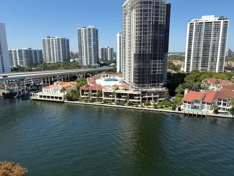 19390 Collins Avenue Sunny Isles Beach FL 33160