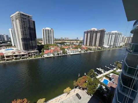 19390 Collins Avenue Sunny Isles Beach FL 33160