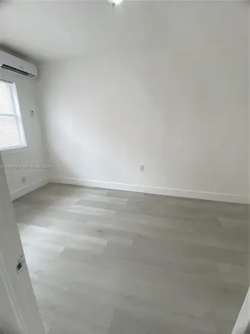 1552 SW 2nd Street Miami FL 33135