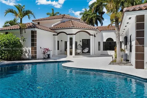 16255 SW 82nd Avenue Palmetto Bay FL 33157