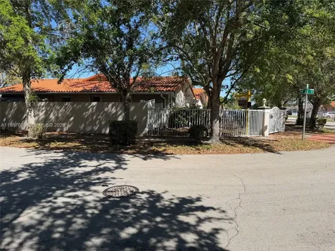 1220 SW 103rd Court Miami FL 33174