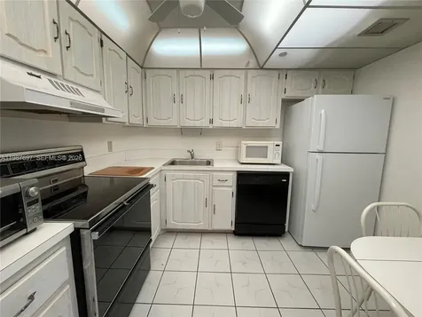 3912 S Ocean Boulevard Highland Beach FL 33487