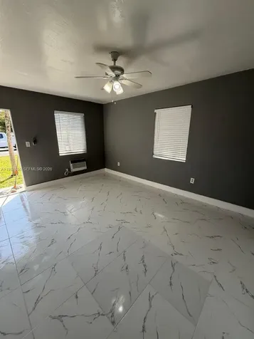 North Miami Beach FL 33162