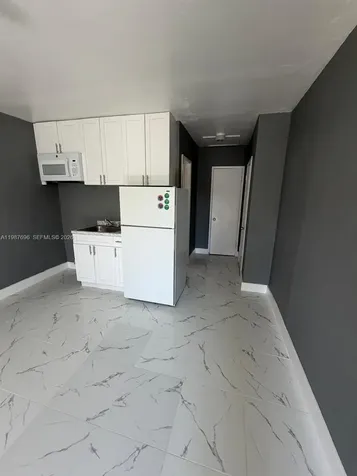 North Miami Beach FL 33162