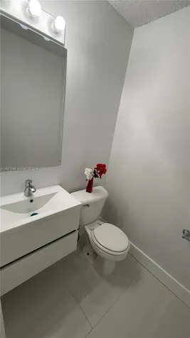 6205 Kendale Lakes Circle Miami FL 33183