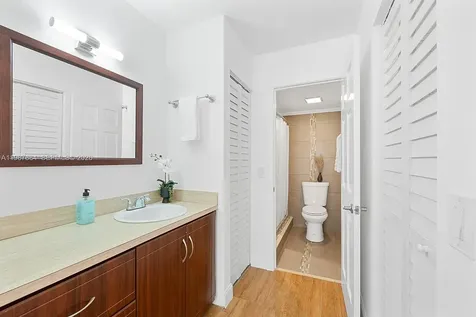 1351 SW 125th Avenue Pembroke Pines FL 33027