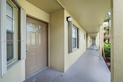 1351 SW 125th Avenue Pembroke Pines FL 33027