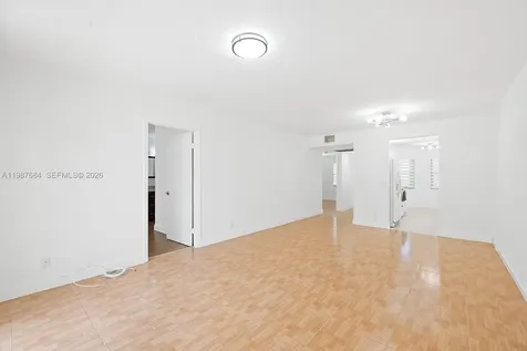 1351 SW 125th Avenue Pembroke Pines FL 33027
