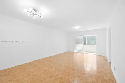 1351 SW 125th Avenue Pembroke Pines FL 33027