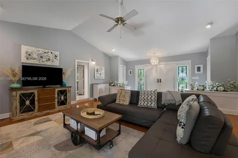 196 Scarborough Terrace Wellington FL 33414