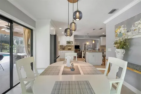 196 Scarborough Terrace Wellington FL 33414
