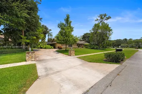 196 Scarborough Terrace Wellington FL 33414