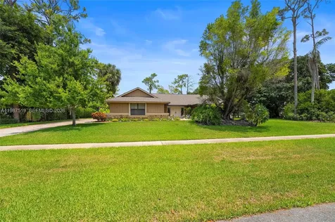 196 Scarborough Terrace Wellington FL 33414